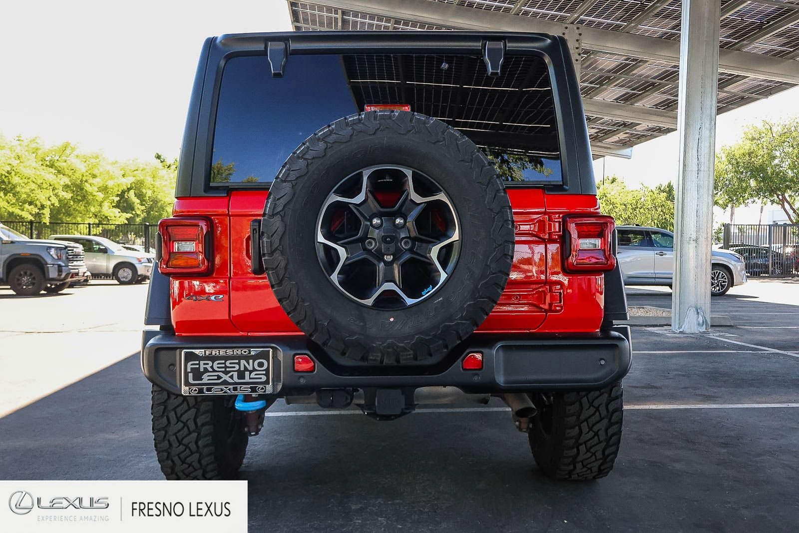 Used 2021 Jeep Wrangler Unlimited Rubicon 4xe w/ Safety Group AWD/4WD image 5