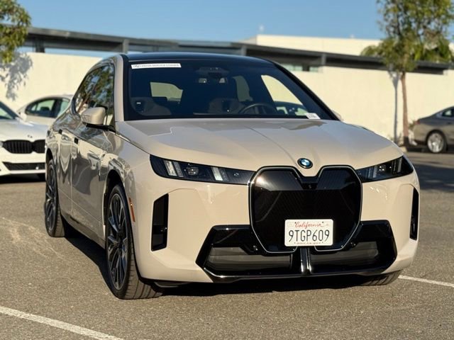 Used 2026 BMW iX xDrive60 w/ M Sport Package image 6