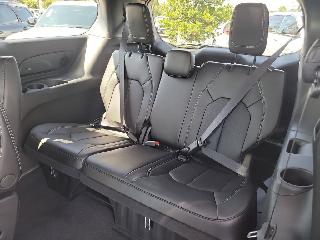 New 2027 Chrysler Pacifica Select w/ Family Tech Group FWD image 14