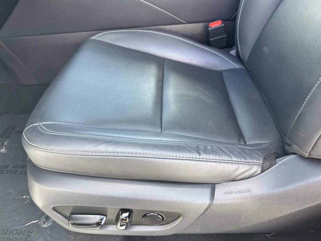 Used 2023 Lexus RX 350 Premium w/ Accessory Package (Z1) image 24