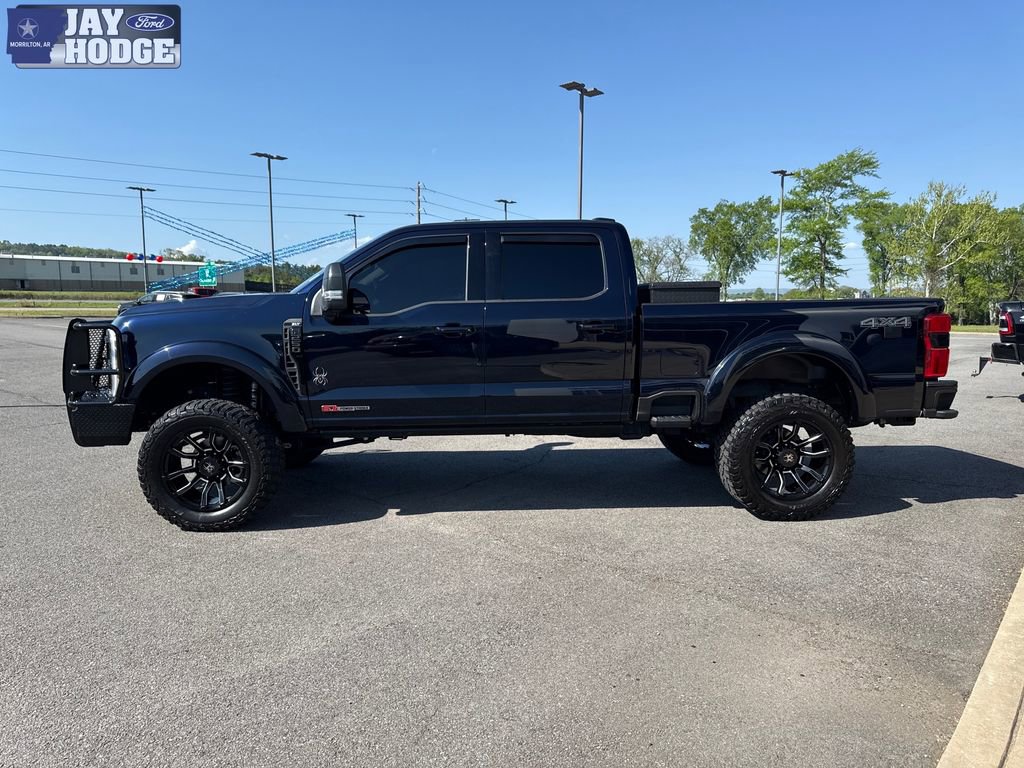 Used 2025 Ford F250 XLT w/ Black Appearance Package image 3