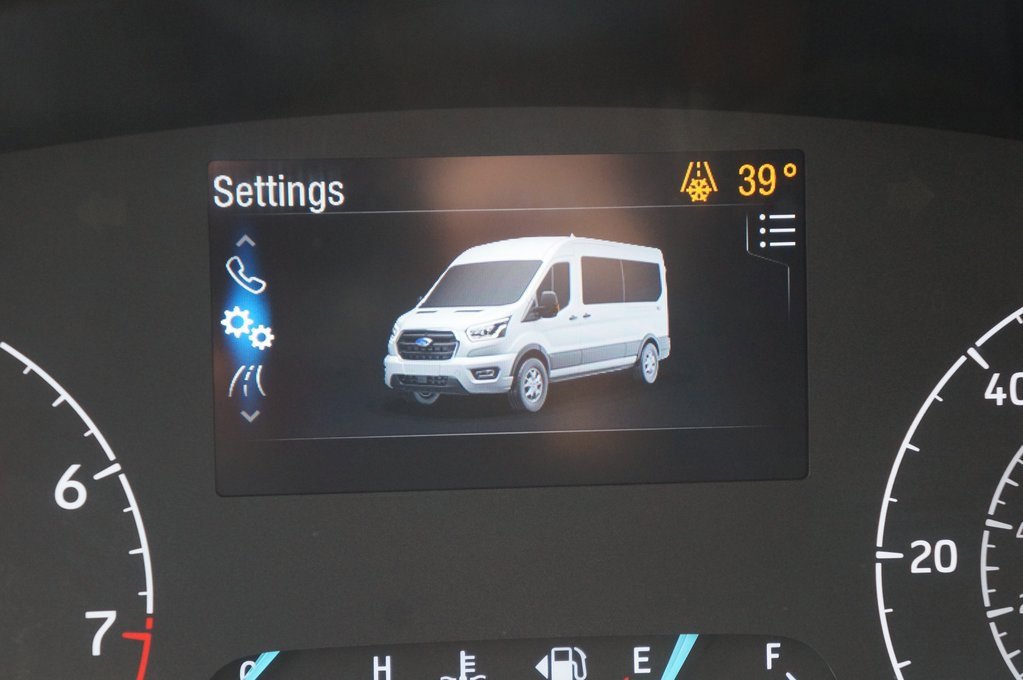 Used 2024 Ford Transit 350 XLT image 15