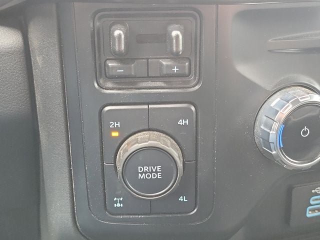 Used 2023 Ford F250 Lariat w/ Sport Appearance Package AWD/4WD image 17
