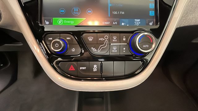 Used 2020 Chevrolet Bolt Premier w/ Infotainment Package FWD image 22