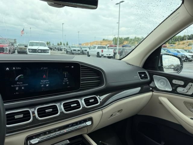 Used 2020 Mercedes-Benz GLS 450 4MATIC image 10