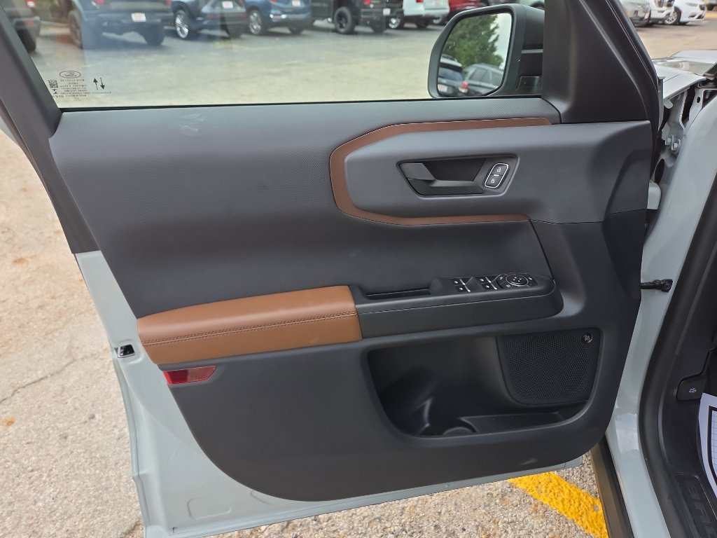 Used 2022 Ford Bronco Sport Outer Banks w/ Tech Package image 23