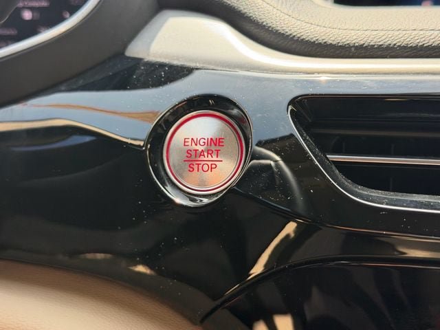Used 2024 Acura MDX FWD image 26