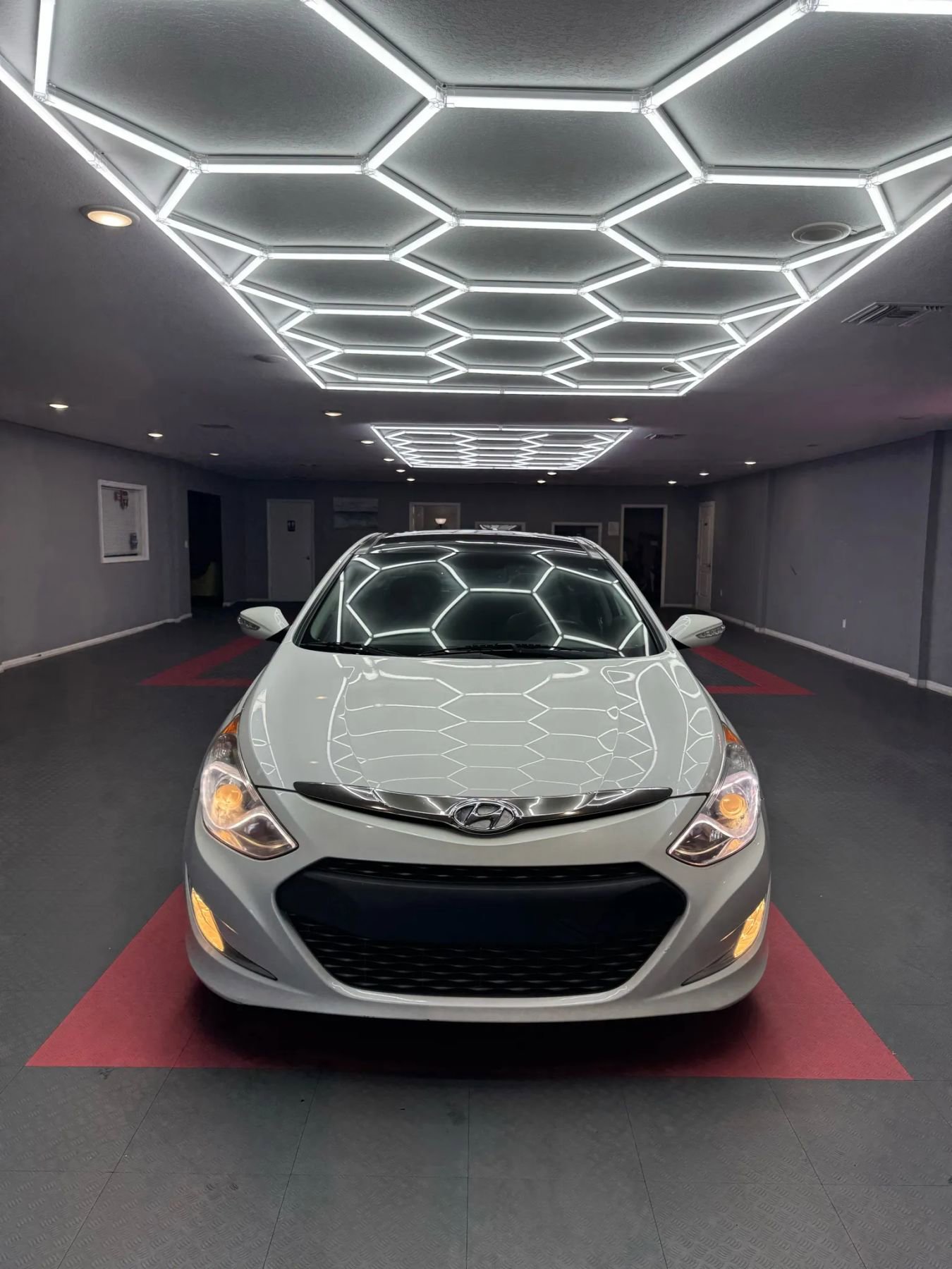 Used 2013 Hyundai Sonata Limited image 2