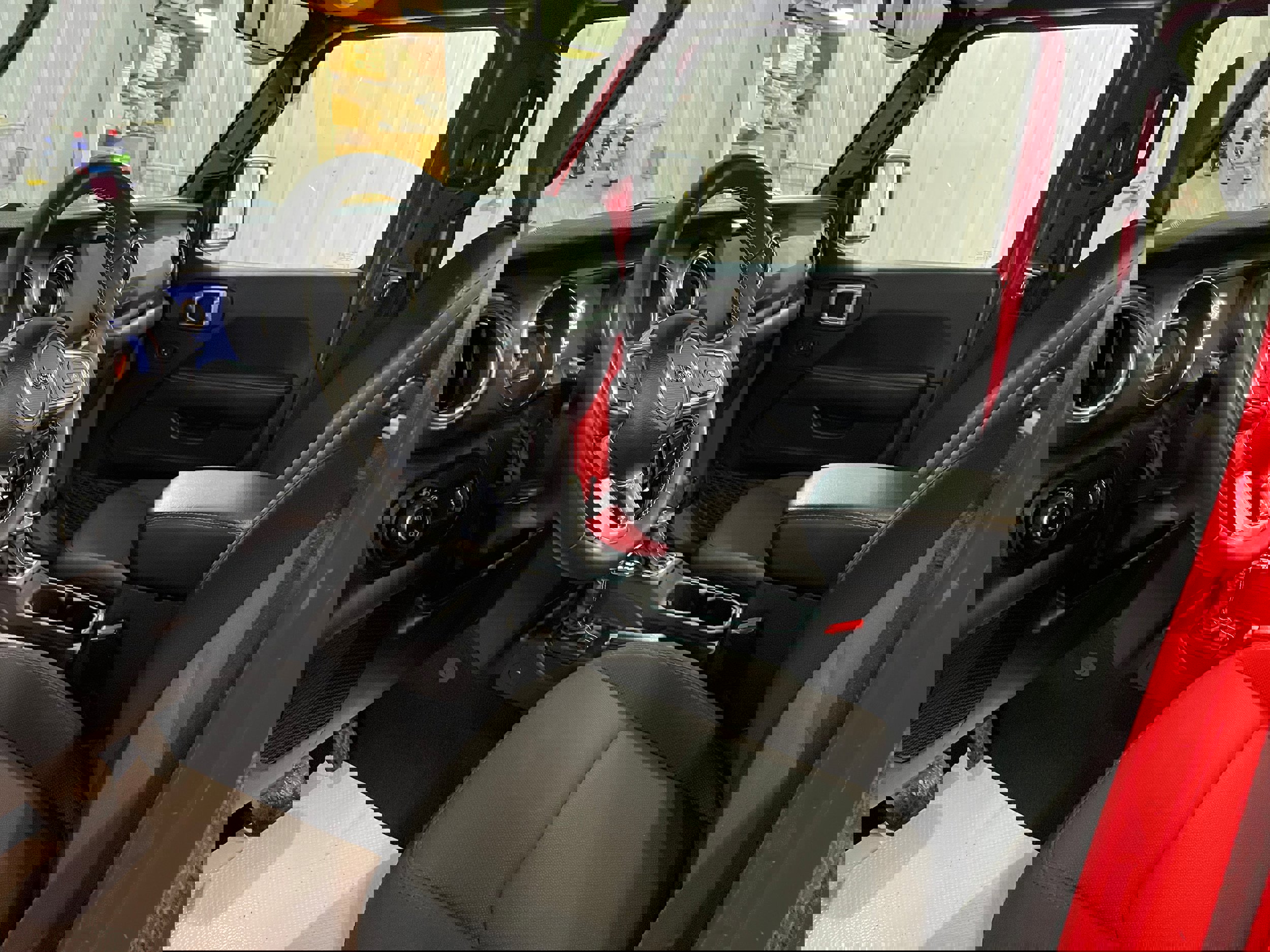 Used 2023 Jeep Gladiator Overland image 10