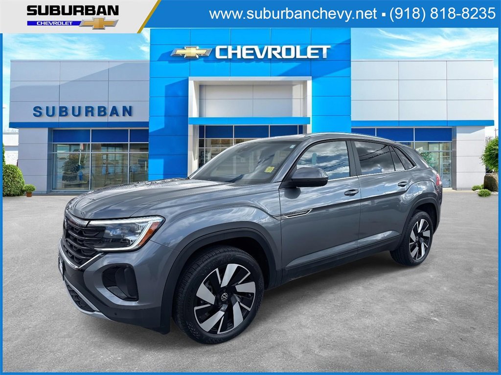 Used 2025 Volkswagen Atlas Cross Sport SE image 1