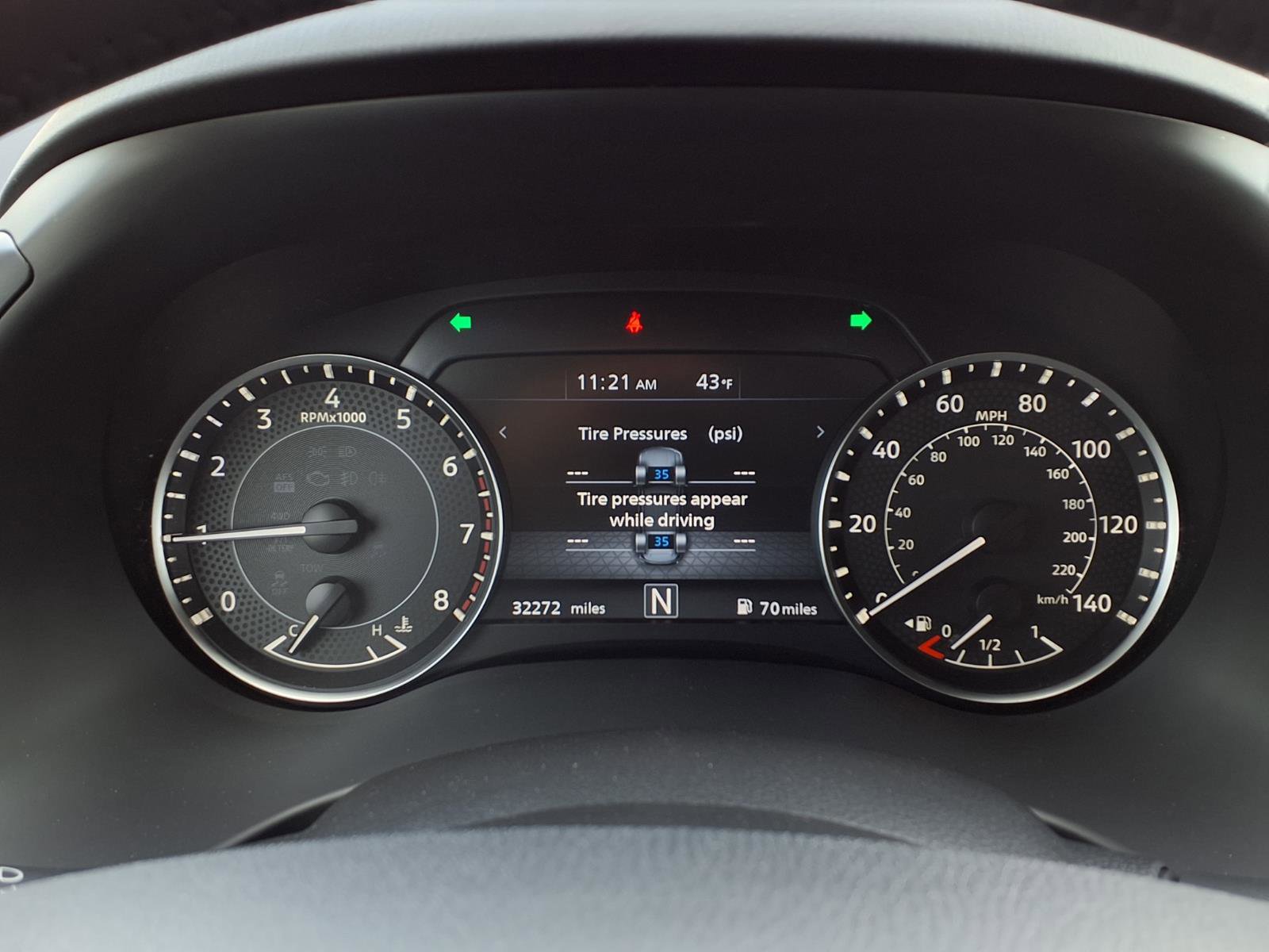 Used 2023 Nissan Armada SV w/ Cargo Package image 18