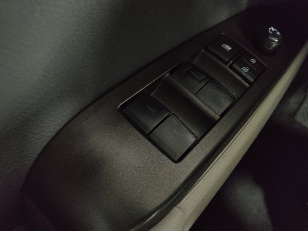 Used 2022 Toyota Camry LE image 27