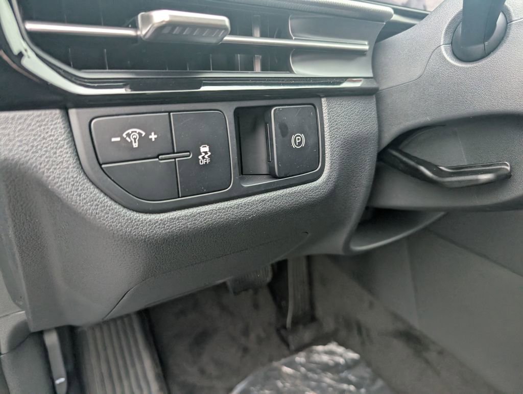 New 2026 Kia Sportage LX AWD/4WD image 17