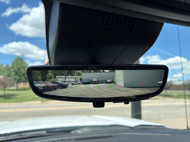 Used 2025 GMC Sierra 1500 AT4X AWD/4WD image 26