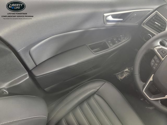 Used 2024 Ford Edge SEL w/ Convenience Package AWD/4WD image 30