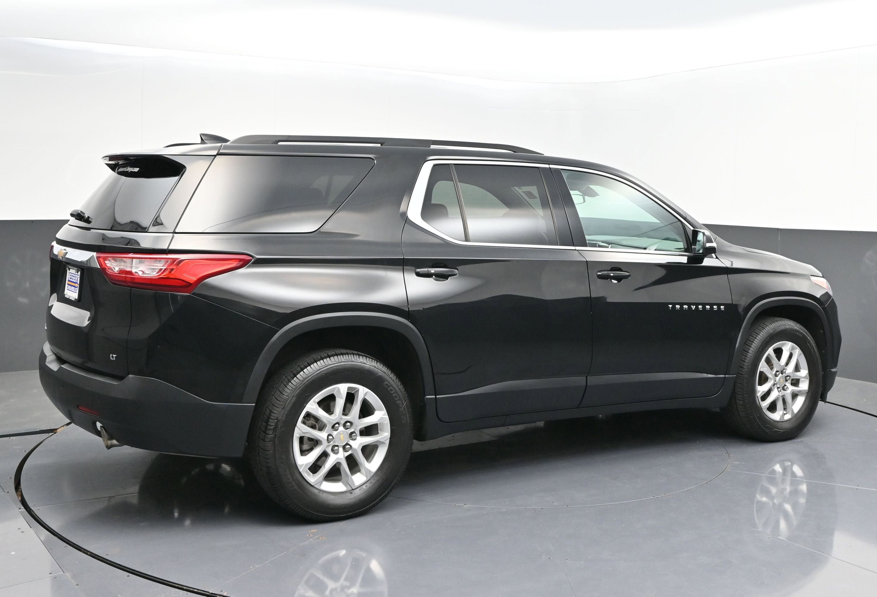 Used 2020 Chevrolet Traverse LT AWD/4WD image 7