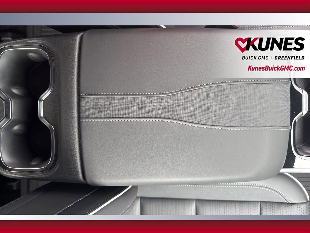 New 2026 Buick Enclave Sport Touring w/ LPO, Floor Liner Package image 33