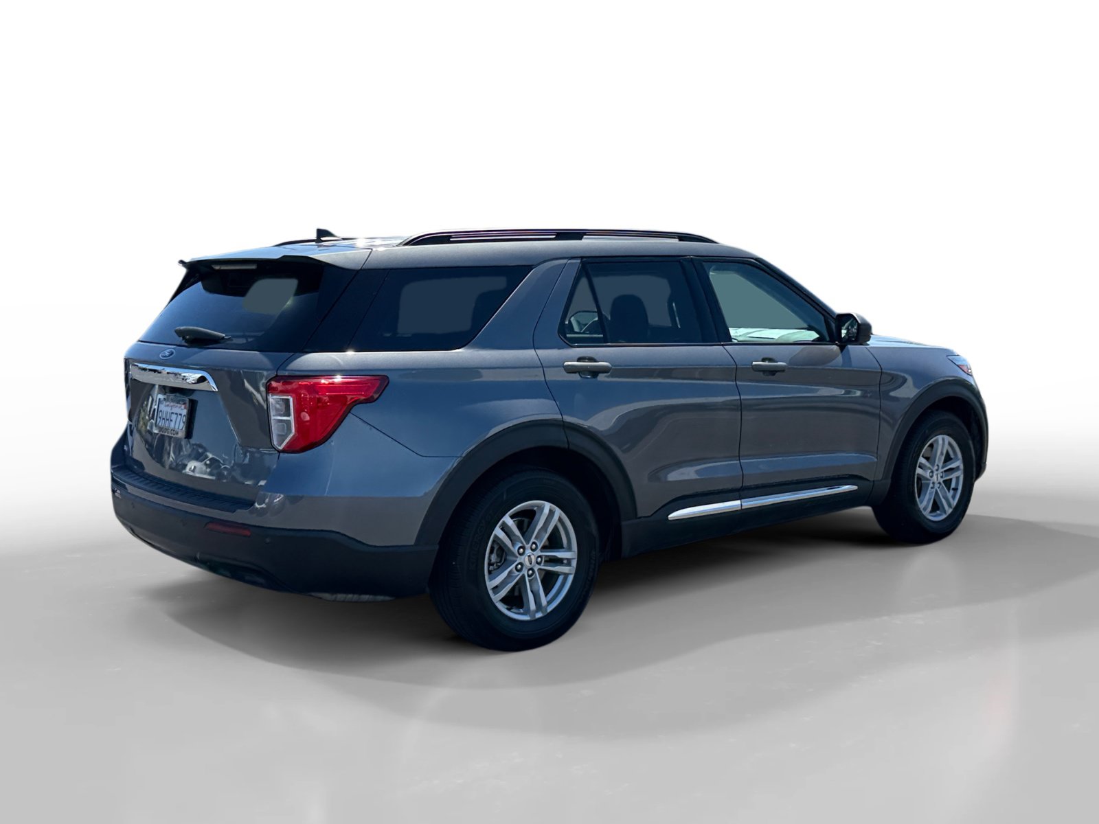 Used 2022 Ford Explorer XLT RWD image 5