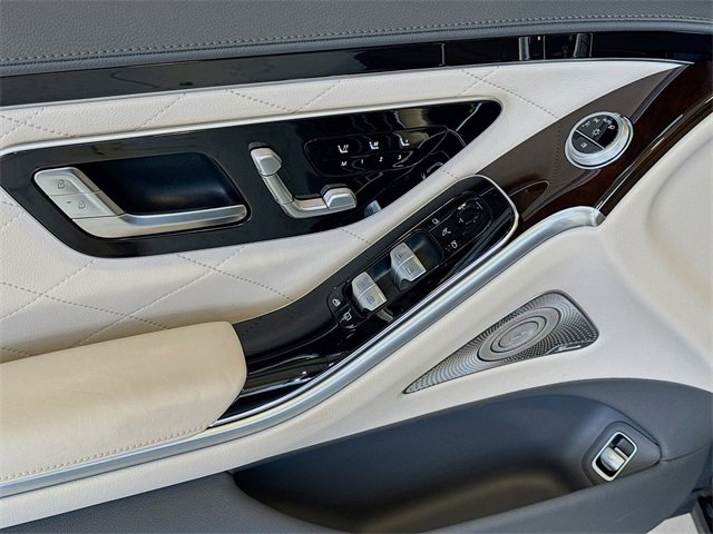 Used 2024 Mercedes-Benz S 580 4MATIC Sedan image 16