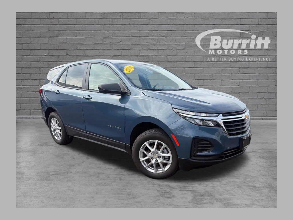 Used 2024 Chevrolet Equinox LS w/ LS Convenience Package
