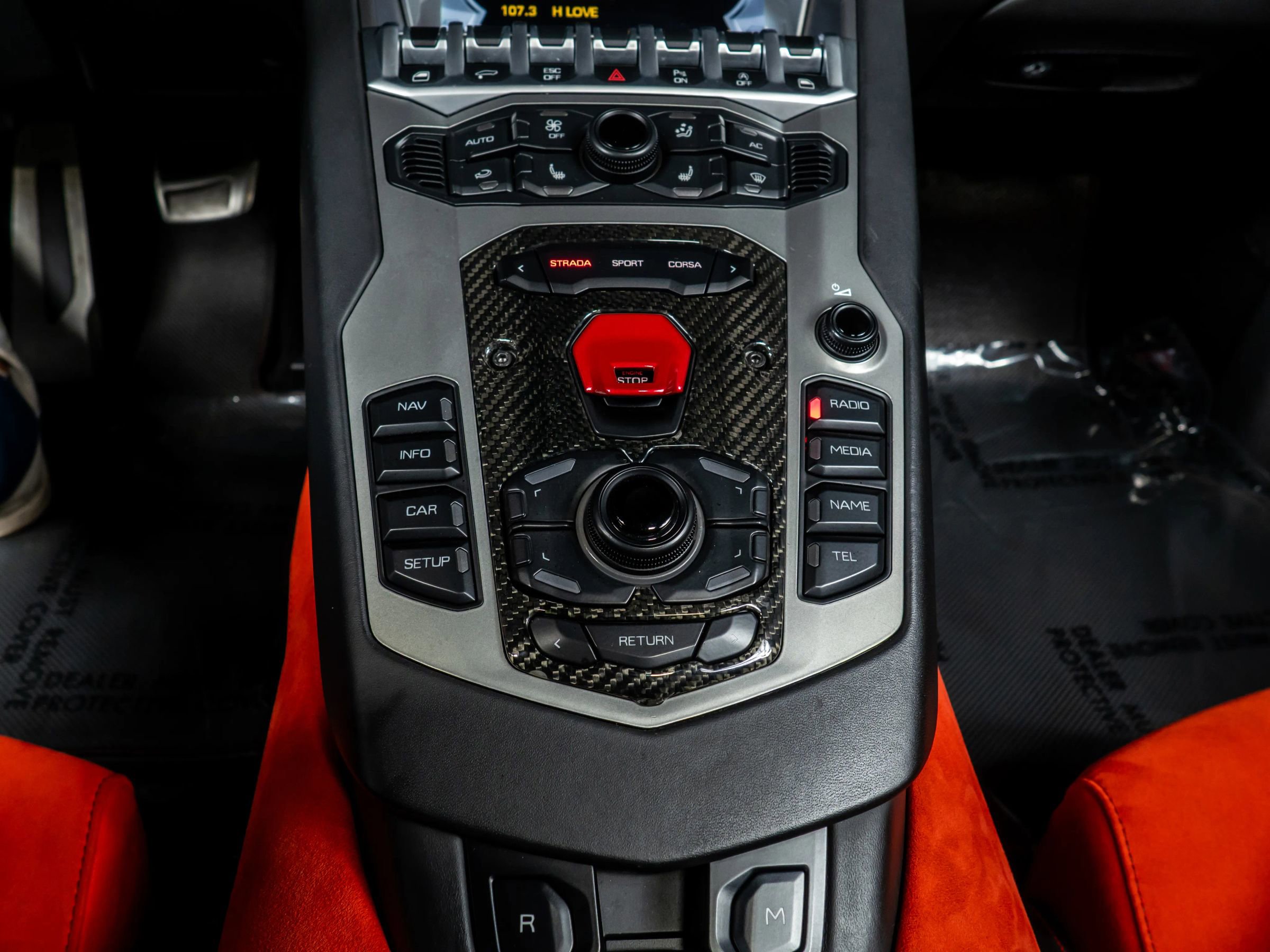 Used 2014 Lamborghini Aventador LP 700-4 image 31