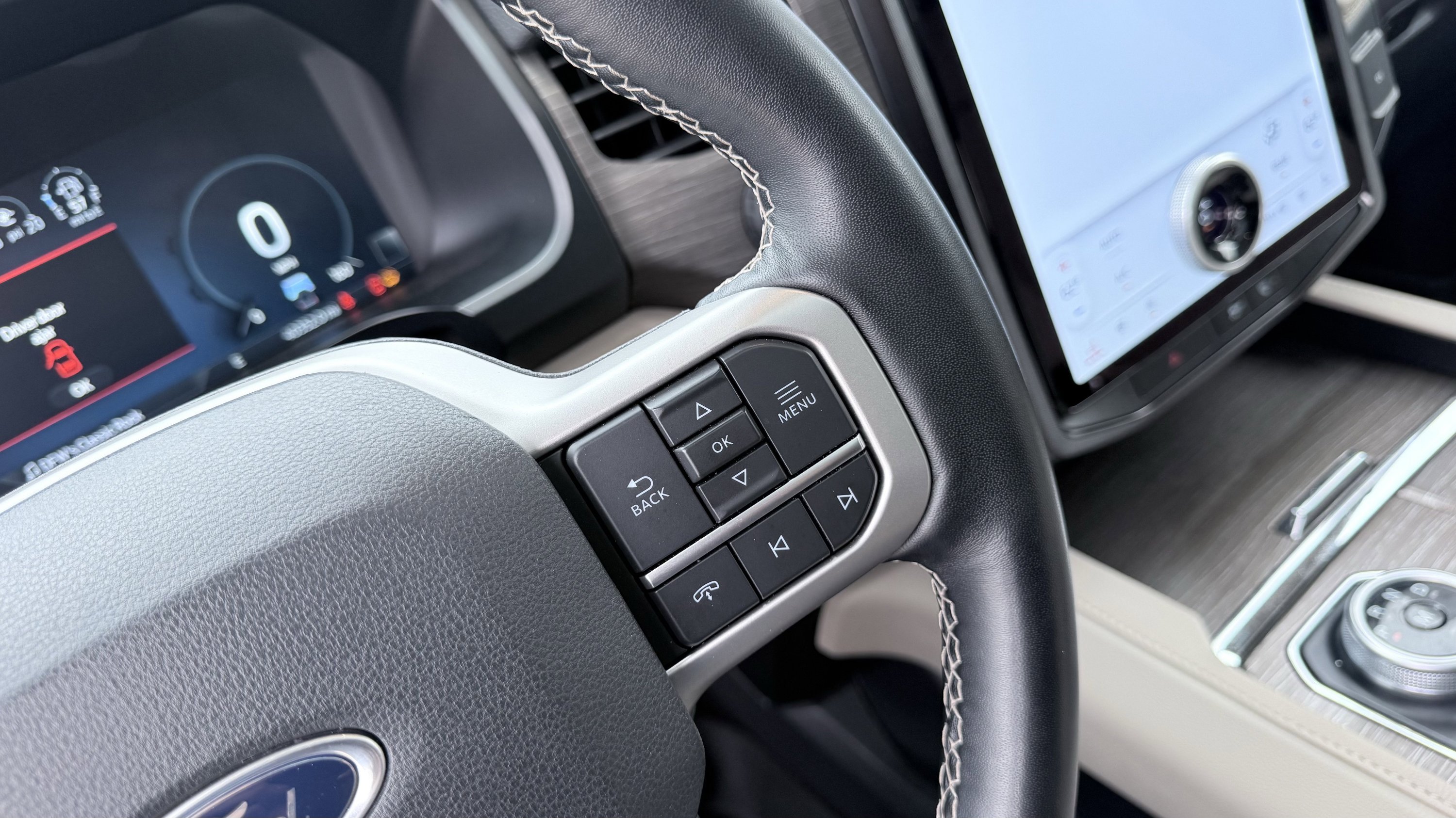 Used 2023 Ford Expedition Limited RWD image 67