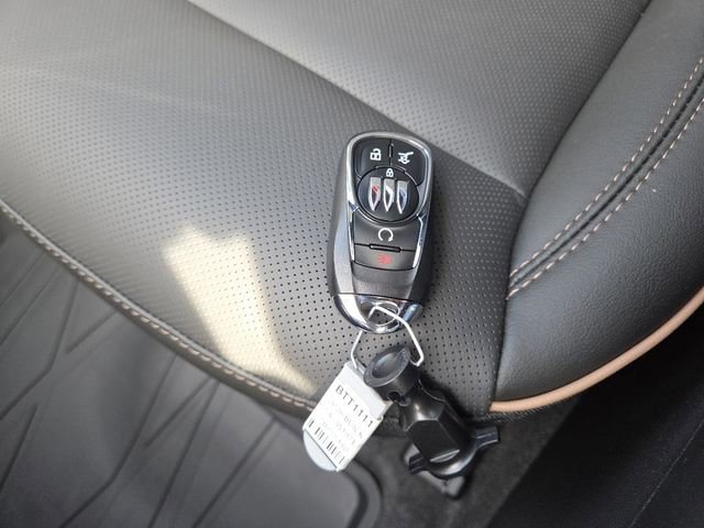 New 2026 Buick Envista Avenir image 38