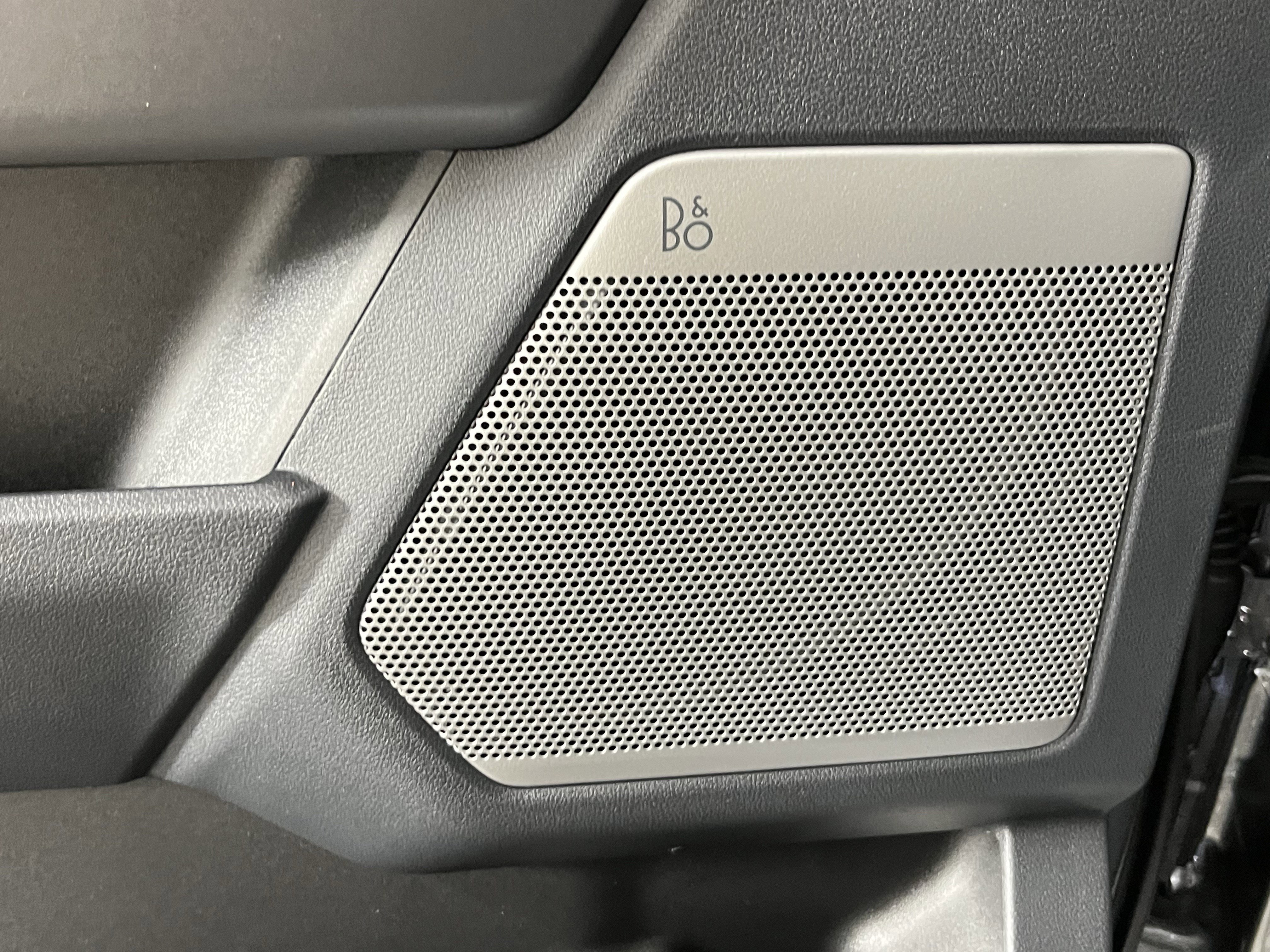 New 2026 Ford F350 Lariat w/ Black Appearance Package image 18