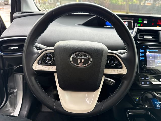 Used 2018 Toyota Prius Three Touring FWD image 15