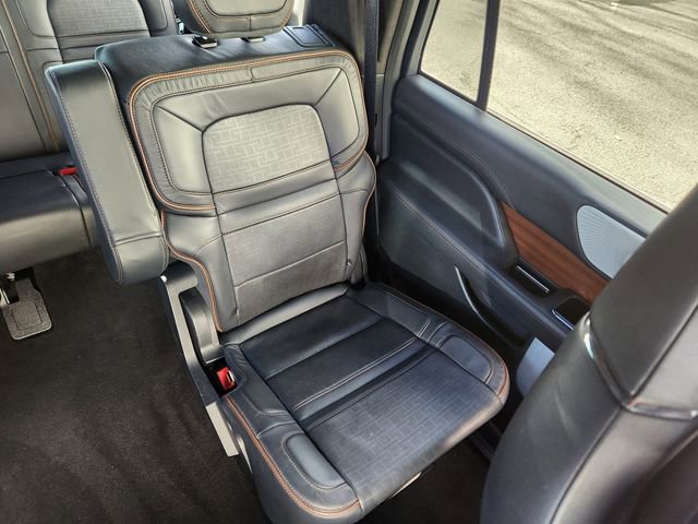 Certified 2022 Lincoln Navigator L Black Label image 18