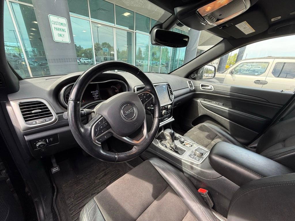Used 2020 Jeep Grand Cherokee Laredo w/ Quick Order Package 2BN North image 8