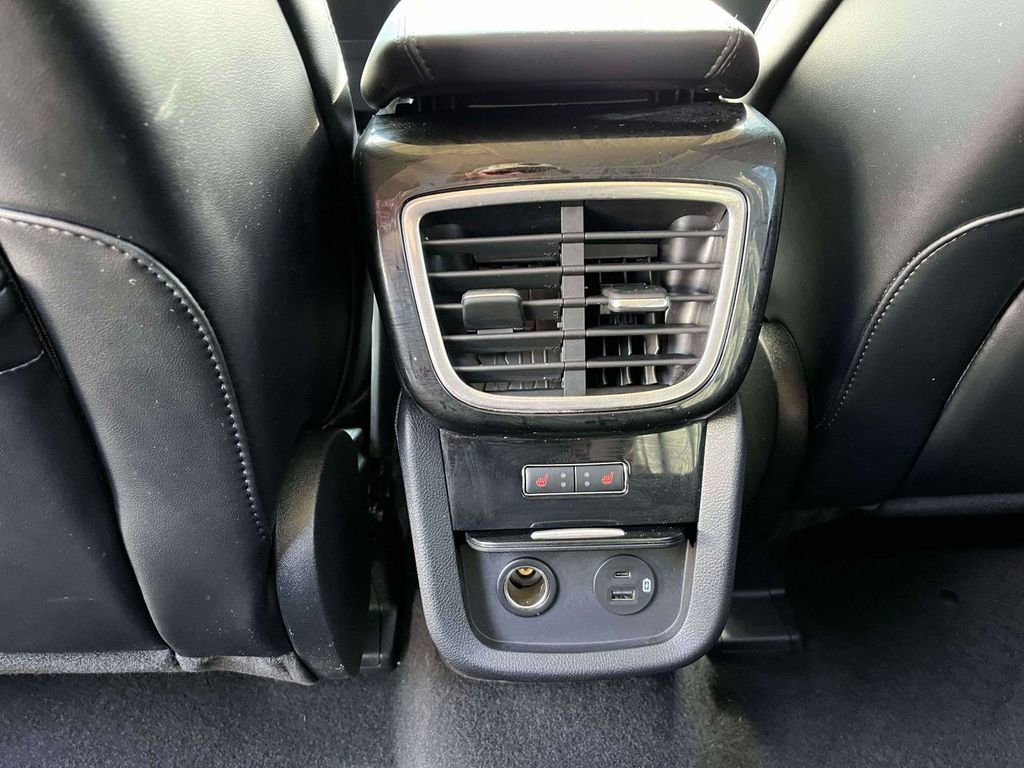 Used 2022 Lincoln Nautilus Reserve w/ Luxury Package image 4