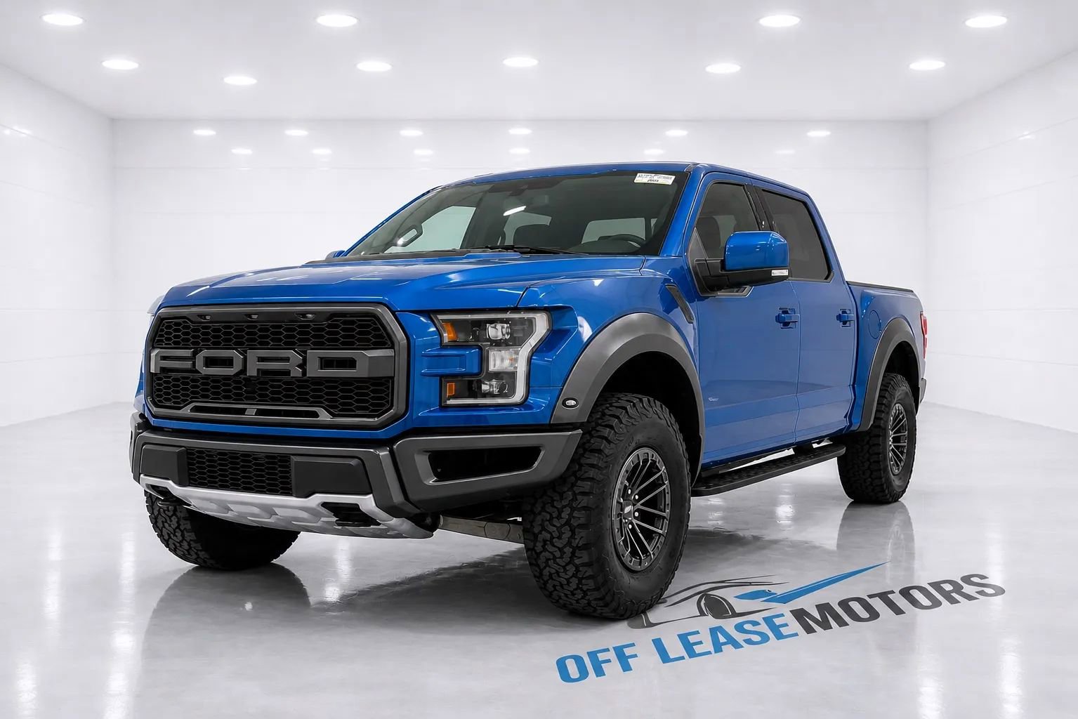 Used 2019 Ford F150 Raptor w/ Equipment Group 802A Luxury AWD/4WD image 1