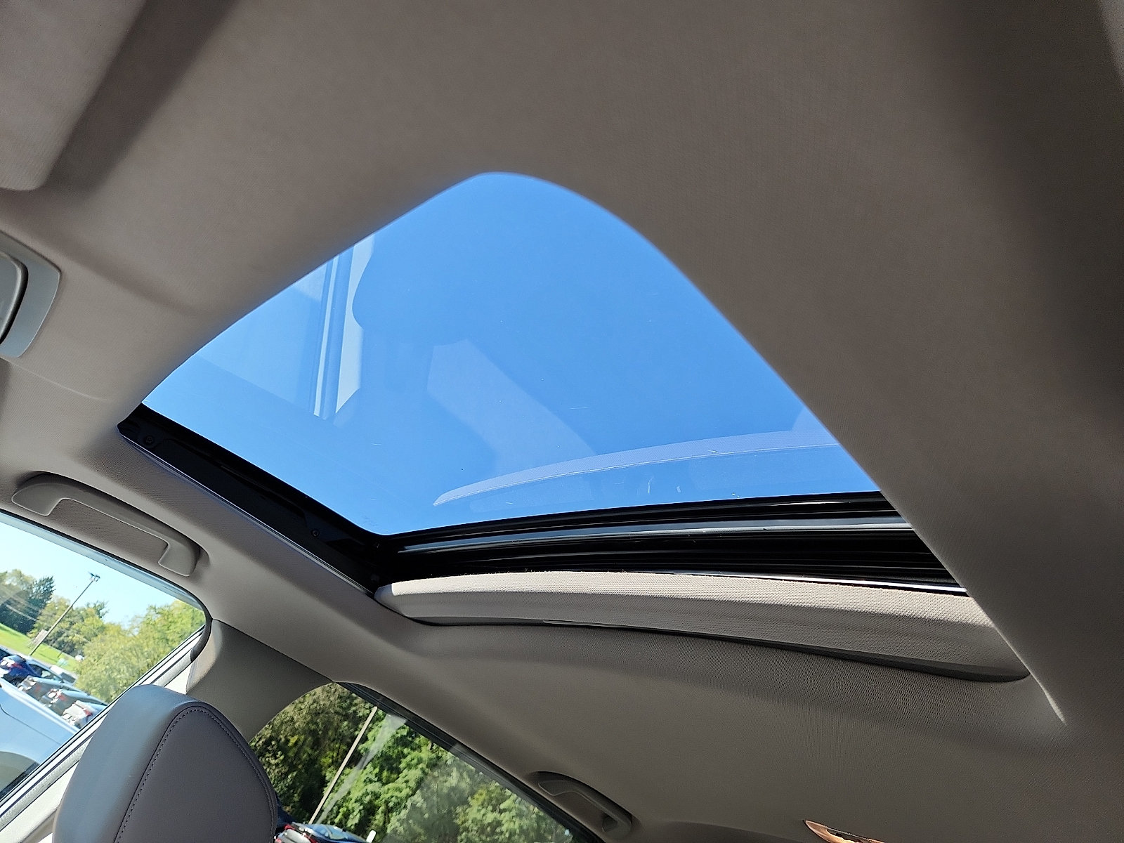 Used 2019 Honda CR-V EX-L image 14
