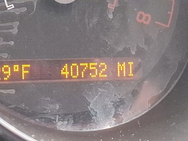 Used 2009 Saturn Sky w/ Premium Trim Package image 18