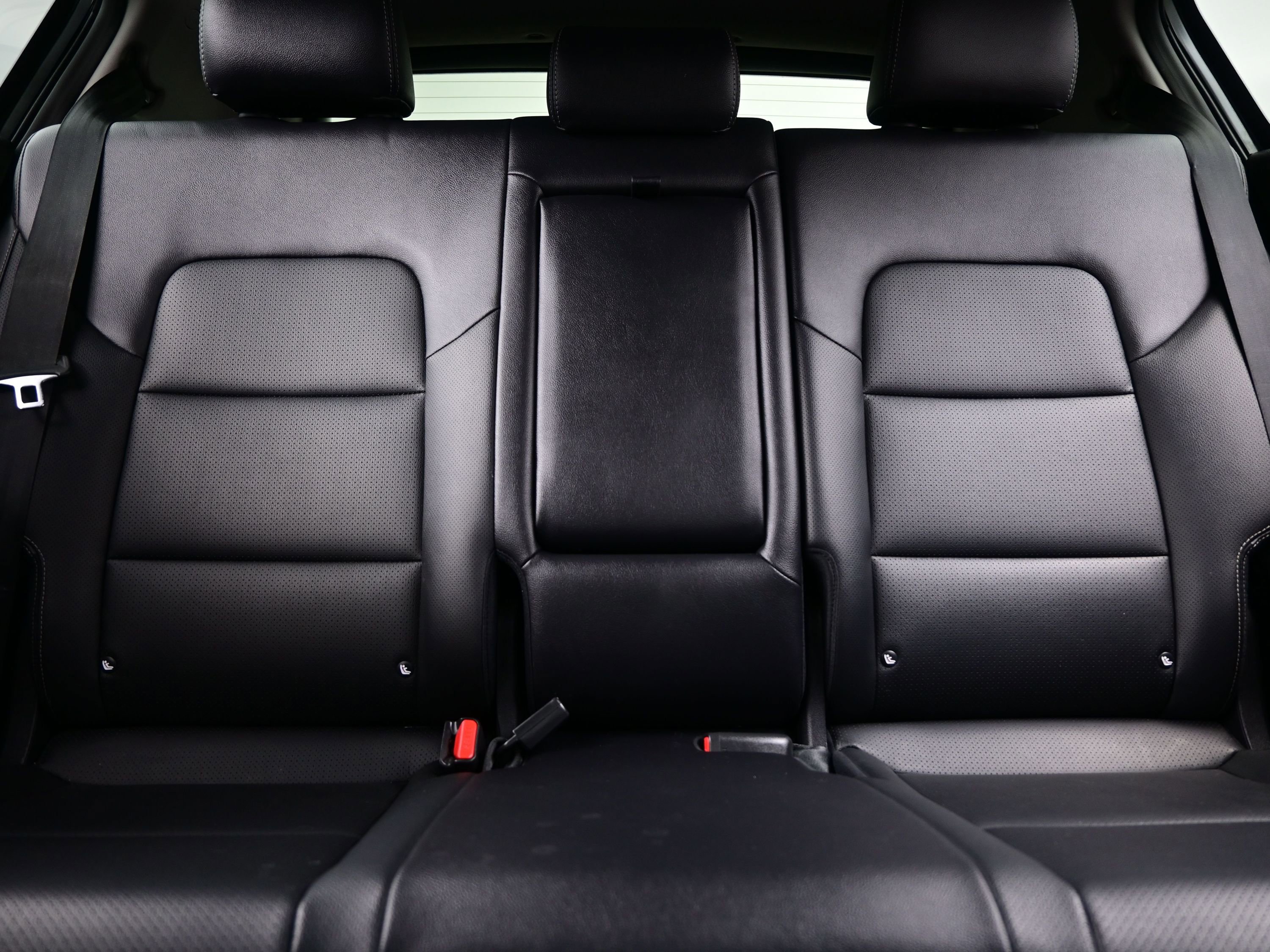 Used 2020 Kia Sportage EX image 16