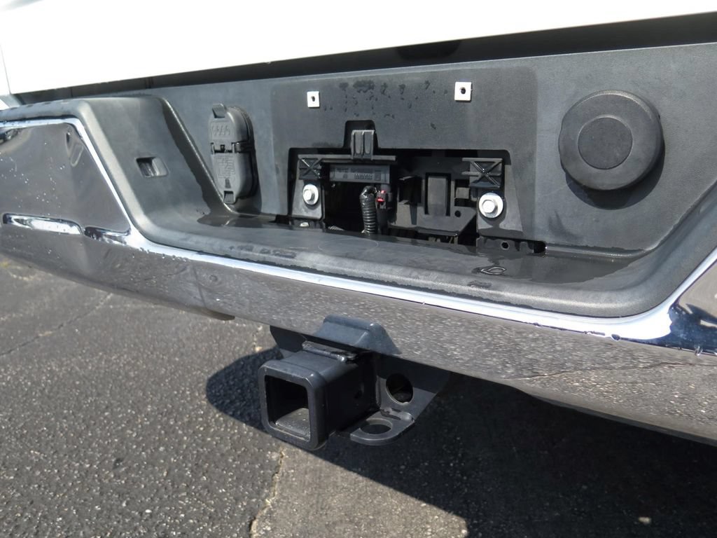 Certified 2019 Chevrolet Silverado 1500 LT w/ All-Star Edition AWD/4WD image 5