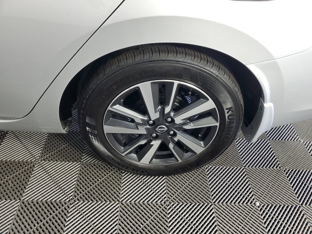 New 2025 Nissan Versa SV w/ Trunk Package image 29