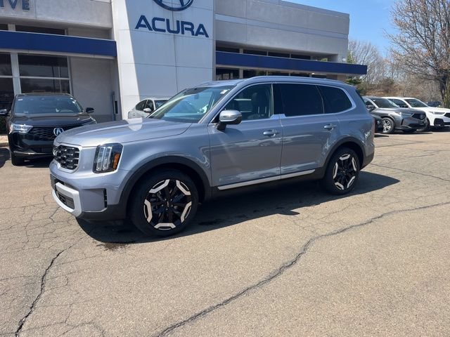 Used 2025 Kia Telluride S AWD/4WD image 35