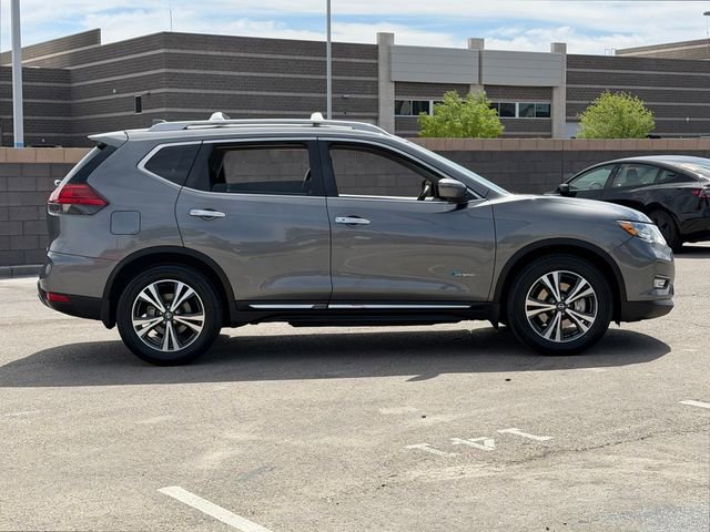 Used 2017 Nissan Rogue SL image 7