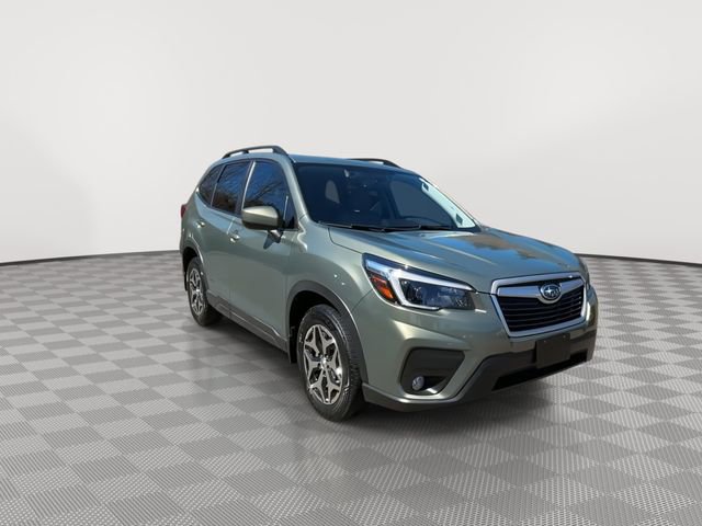 Used 2021 Subaru Forester Premium image 2