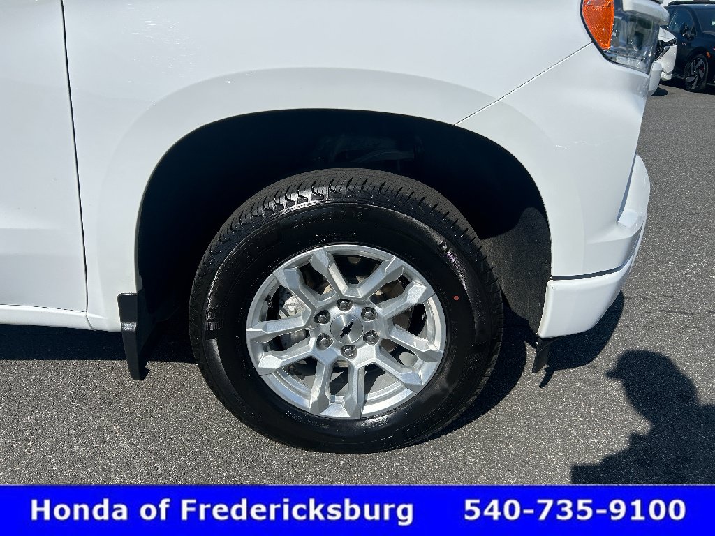 Used 2026 Chevrolet Silverado 1500 RST AWD/4WD image 31