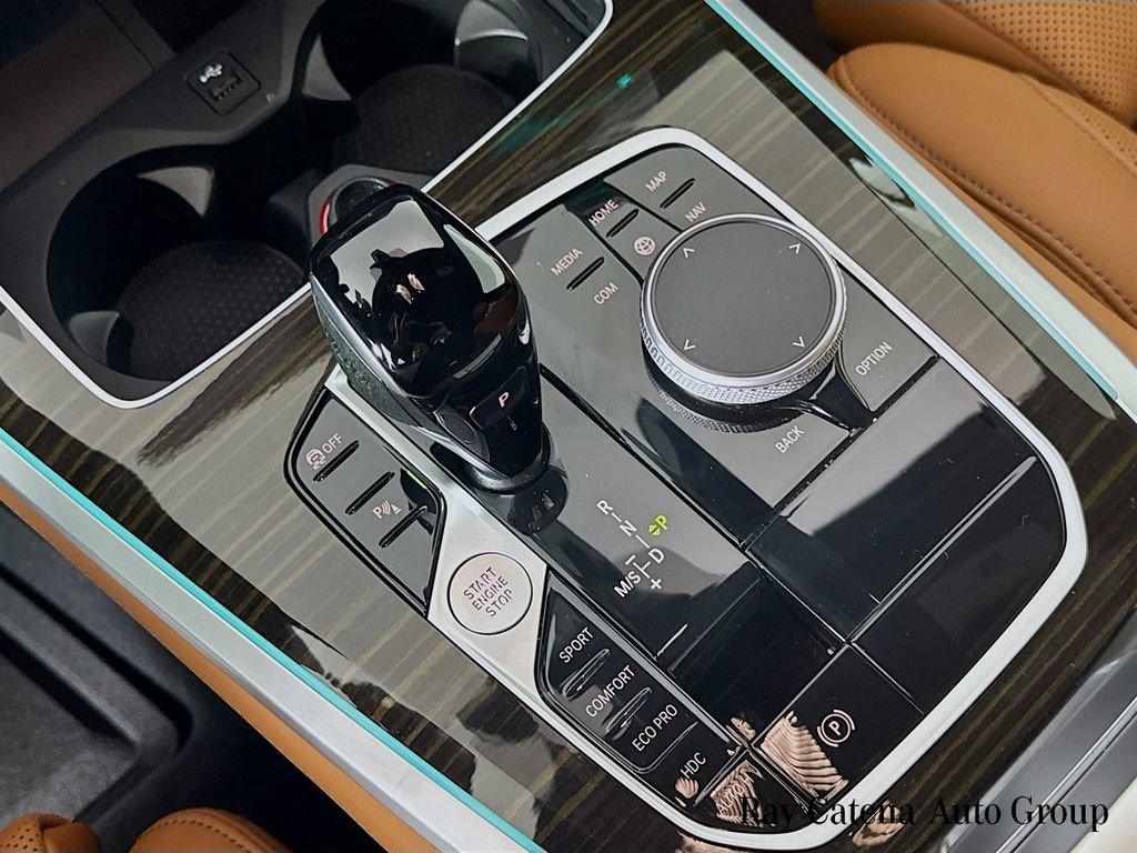 Used 2023 BMW X5 xDrive40i w/ Premium Package image 17