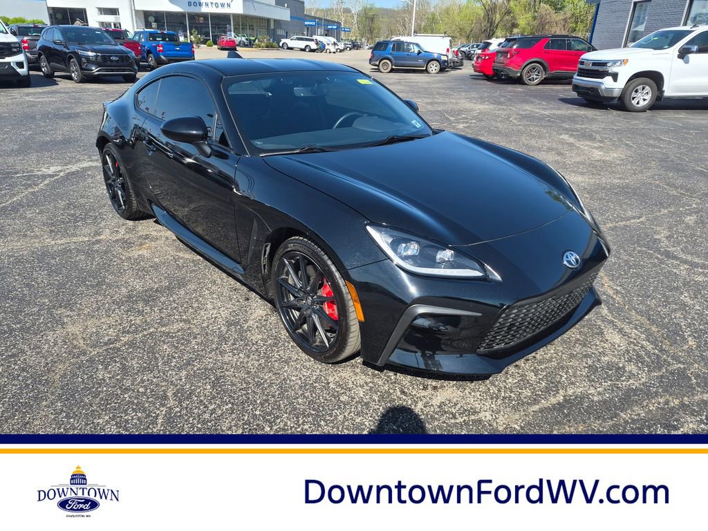 Used 2025 Toyota GR86 w/ Performance Package image 1