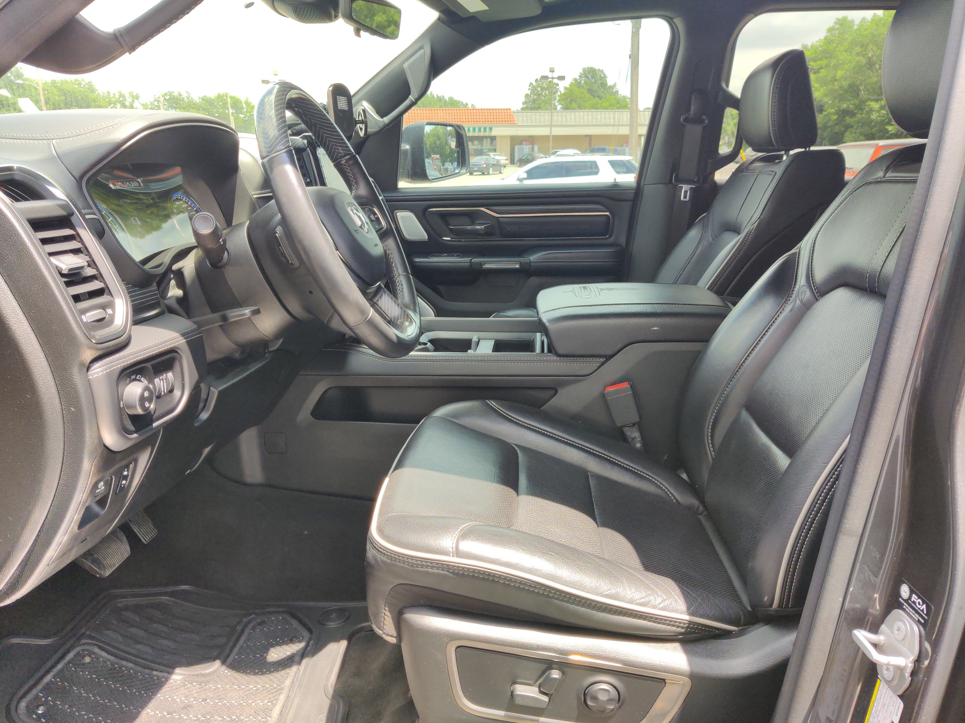 Used 2021 RAM 1500 Limited w/ Night Edition image 18