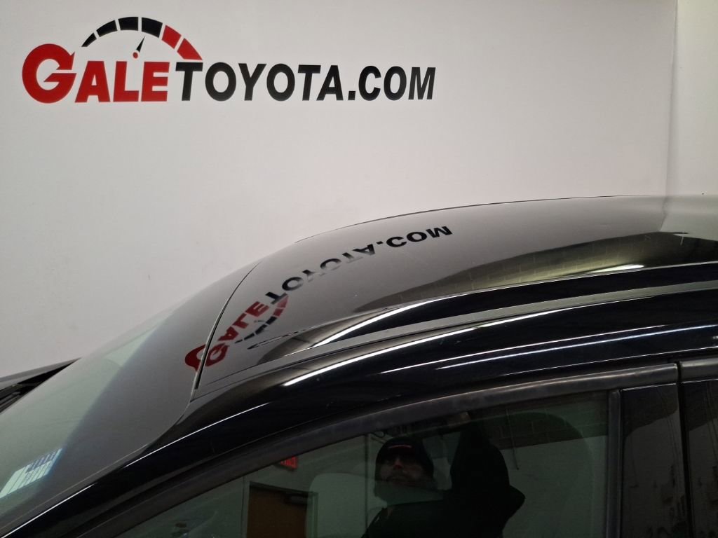 Used 2017 Ford Escape SE image 8