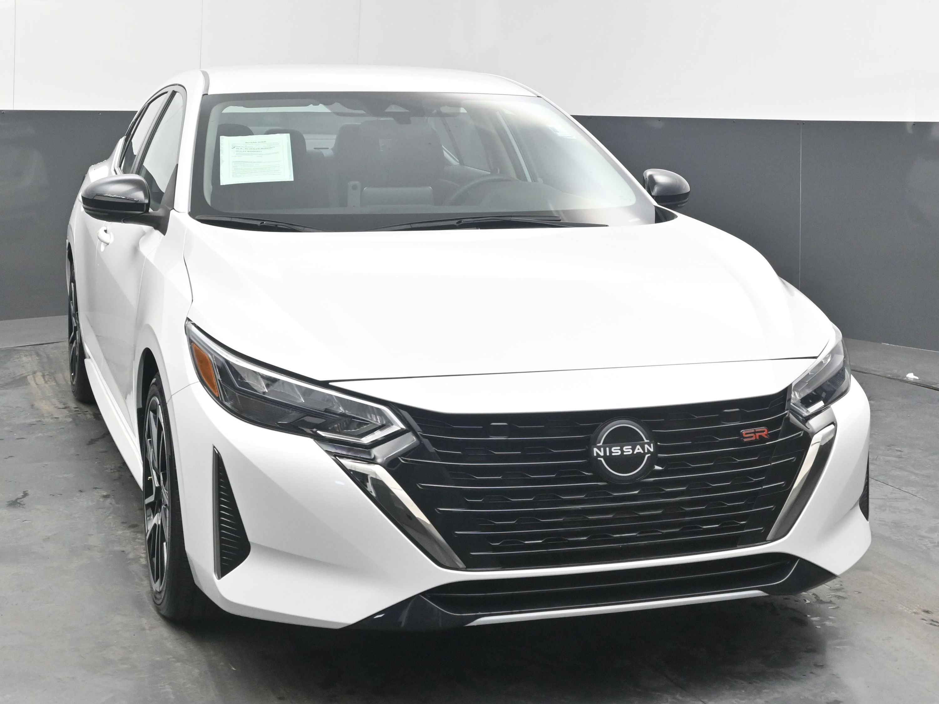 Used 2024 Nissan Sentra SR image 3