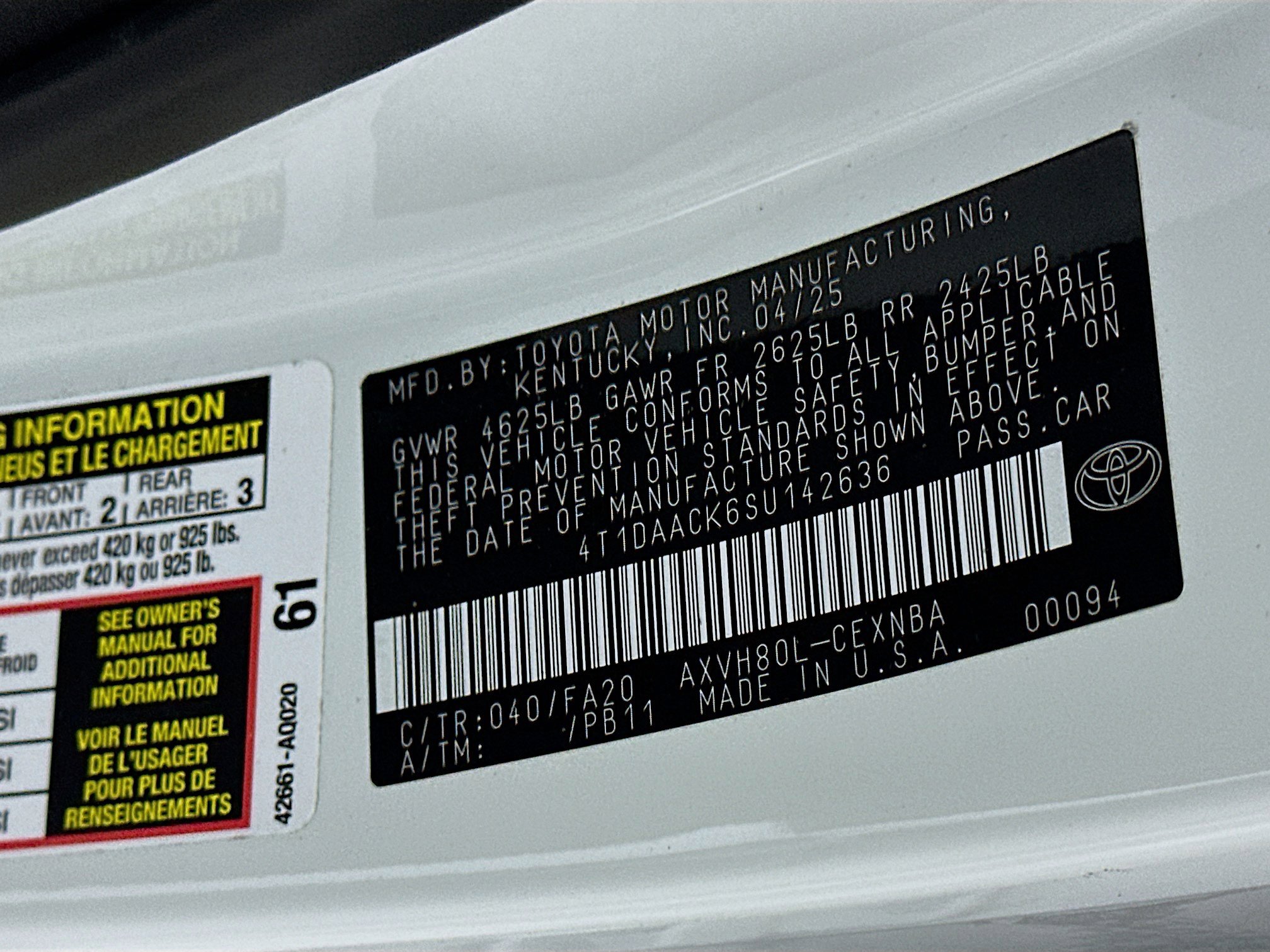 Used 2025 Toyota Camry LE image 12