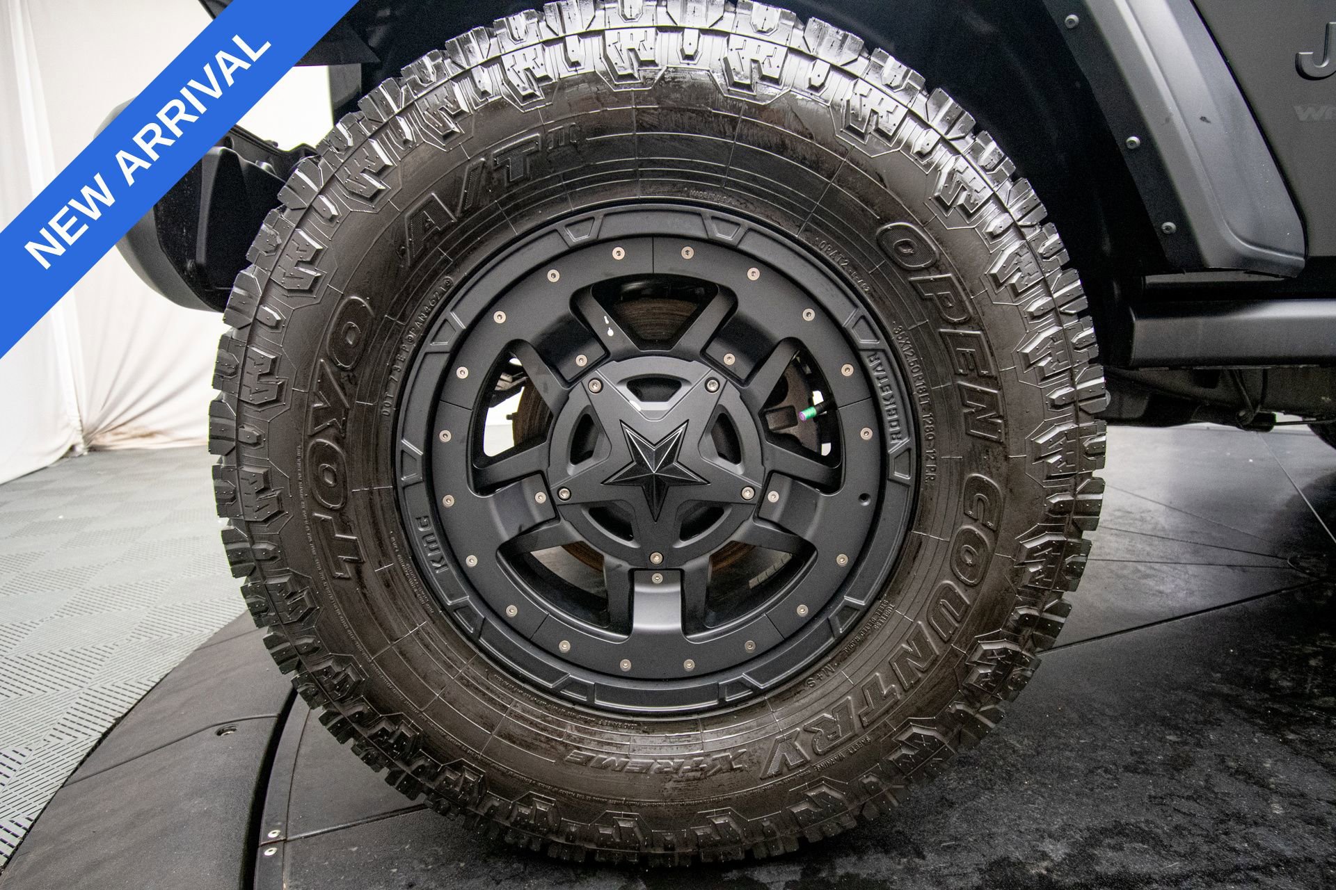 Used 2021 Jeep Wrangler Sport AWD/4WD image 14