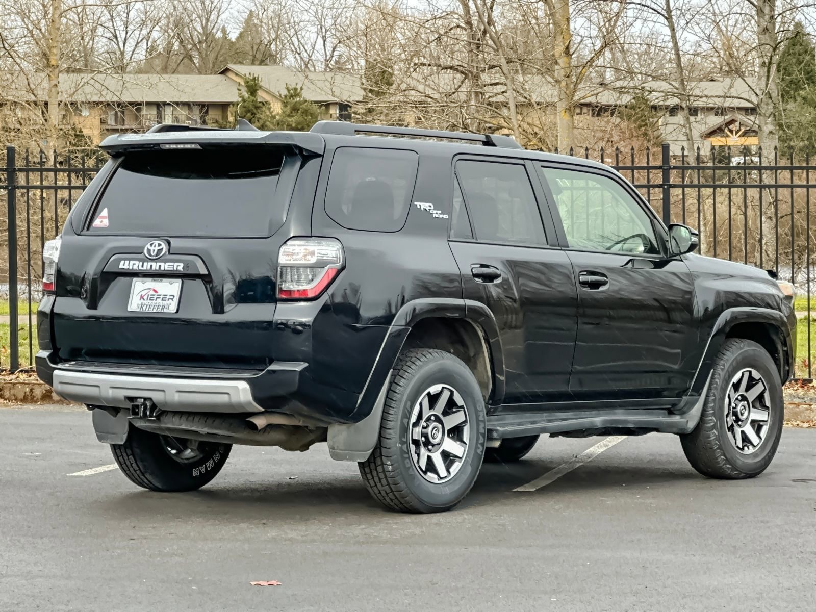 Used 2024 Toyota 4Runner TRD Off-Road Premium image 3